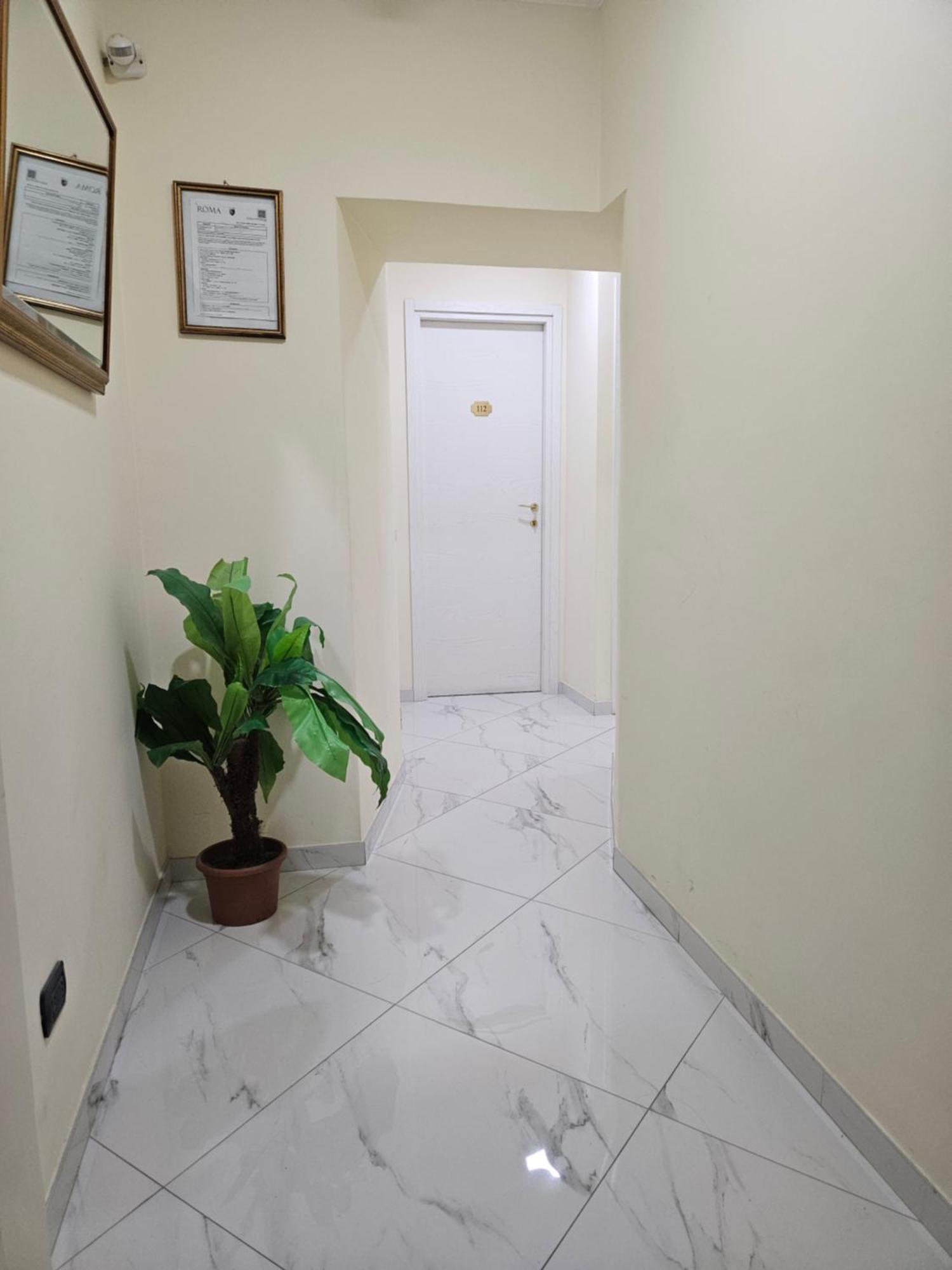 Affittacamere Tiche Rom Exterior foto